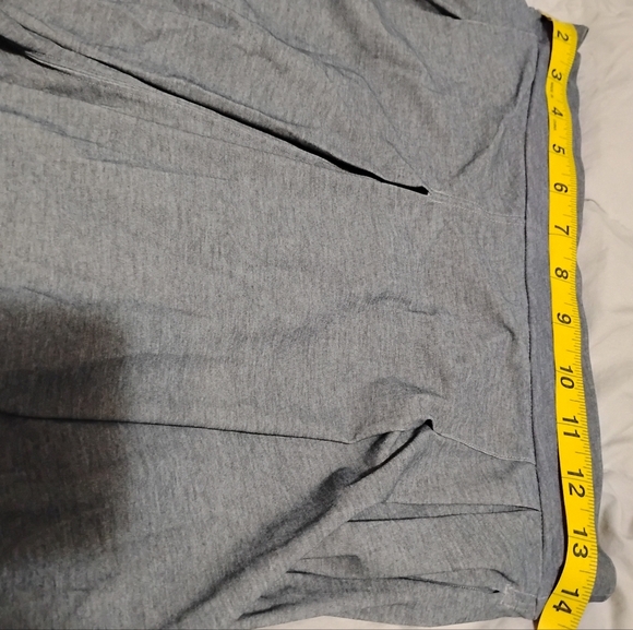 Lululemon Athletica | Vintage Lululemon City Skort In Grey | Great Condition | M - Picture 10 of 14